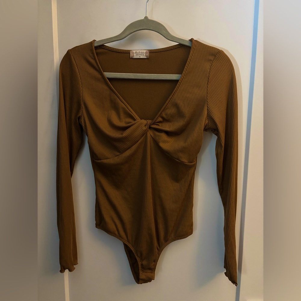 Altar’d State Long Sleeve Ribbed Bodysuit Size Medium